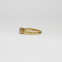 18ct gold 3 stone diamond ring by Duncan Eves