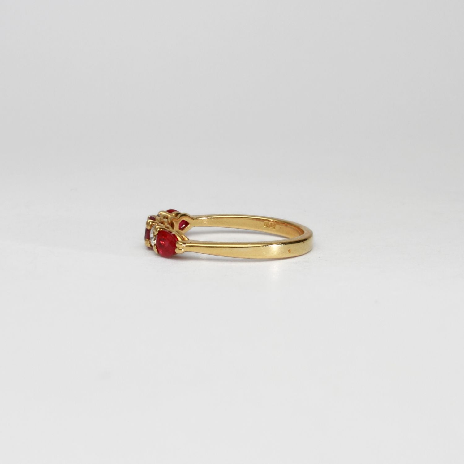 18ct gold ring with rubies and diamonds by Duncan Eves