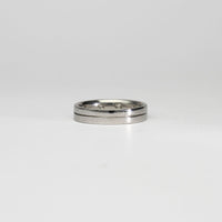 Platinum ring with 5 diamonds by Duncan Eves