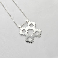 Carthenni Silhouette: Caernarfon Hatch Design - Medium silver pendant
