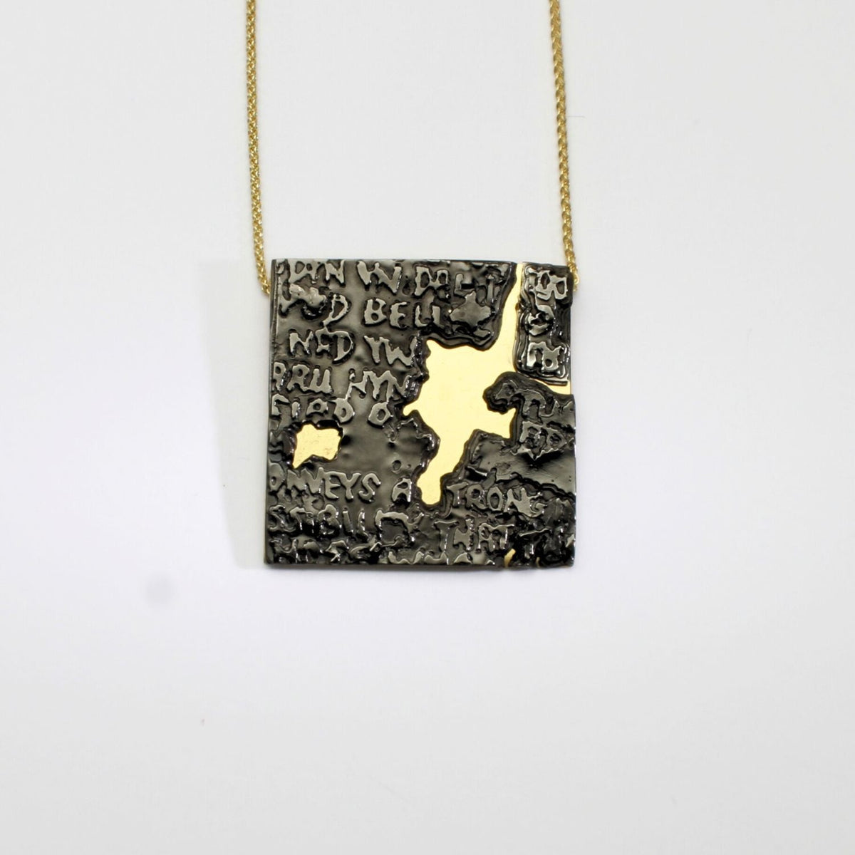 Black Silver Necklaces and Pendants