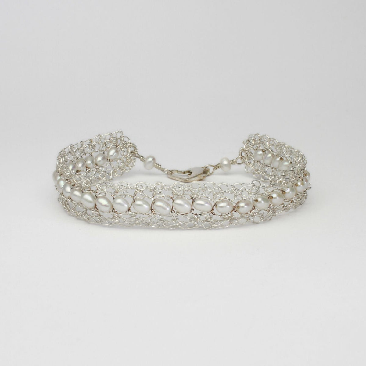 MT Gallery artist - Natalie Vardey