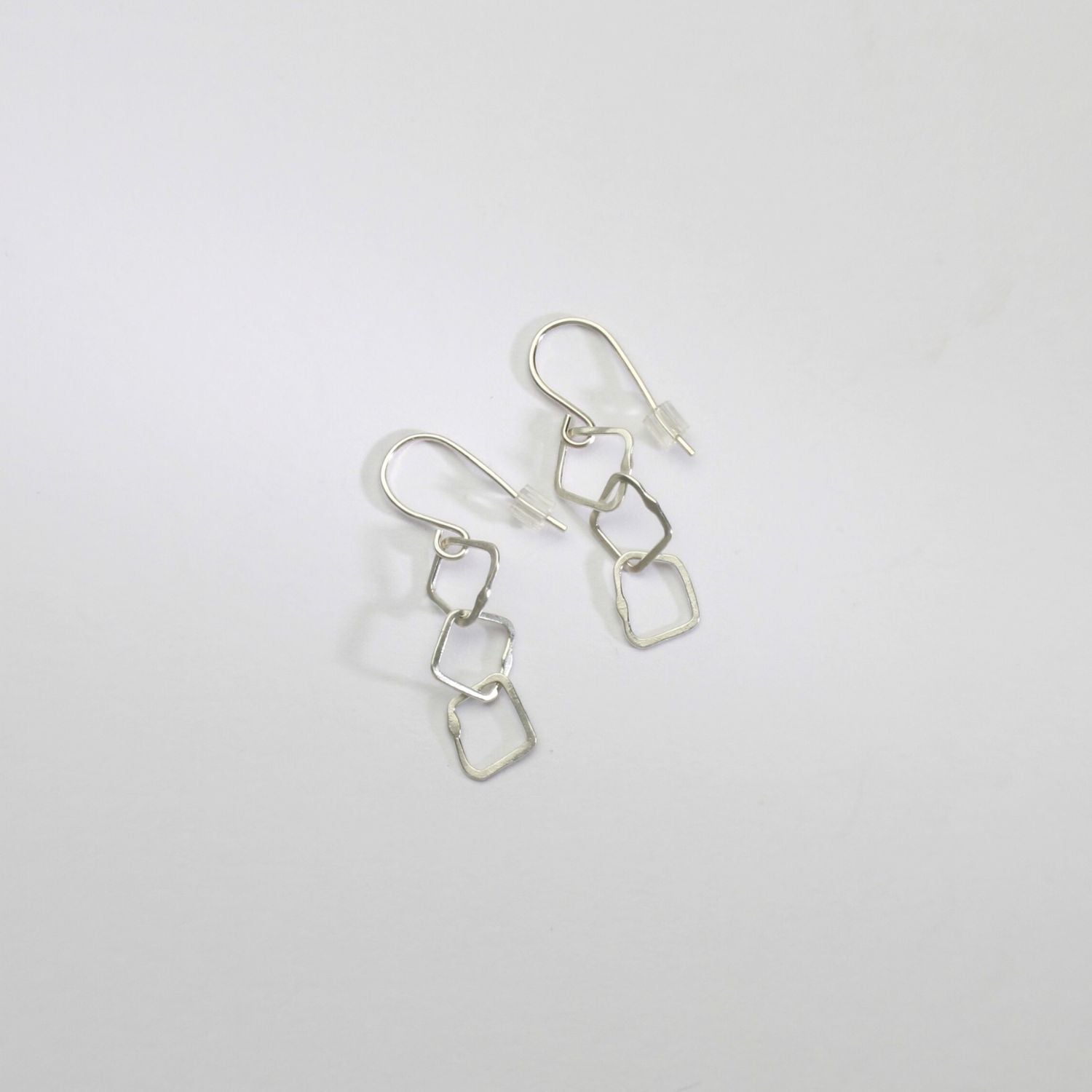 3 irregular link silver hook earrings by Bea Jareno