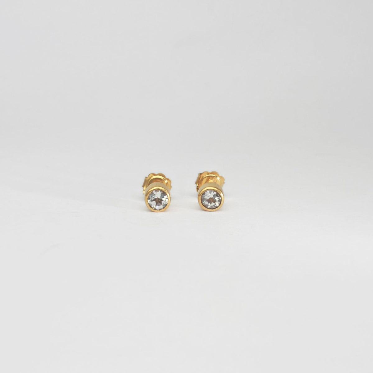 White topaz stud earrings silver 24kt gold plated by Bea Jareno