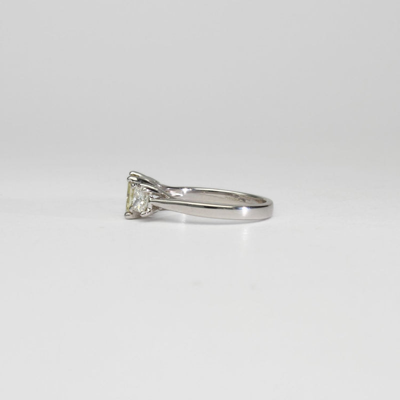 18ct white gold ring with yellow diamond and diamonds by Duncan Eves