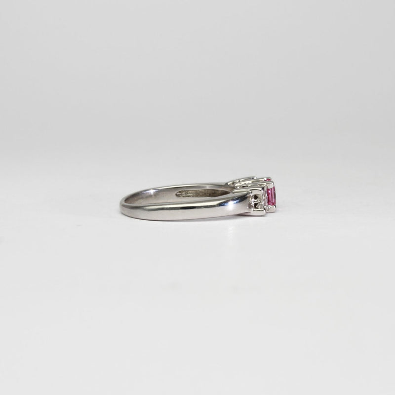 18ct white gold ring with pink sapphire and diamonds by Duncan Eves