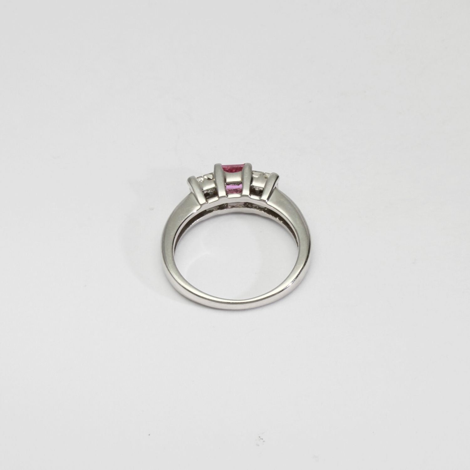 18ct white gold ring with pink sapphire and diamonds by Duncan Eves