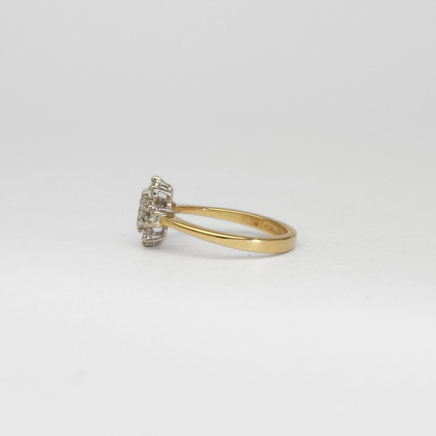 18ct gold oval diamond cluster ring by Duncan Eves