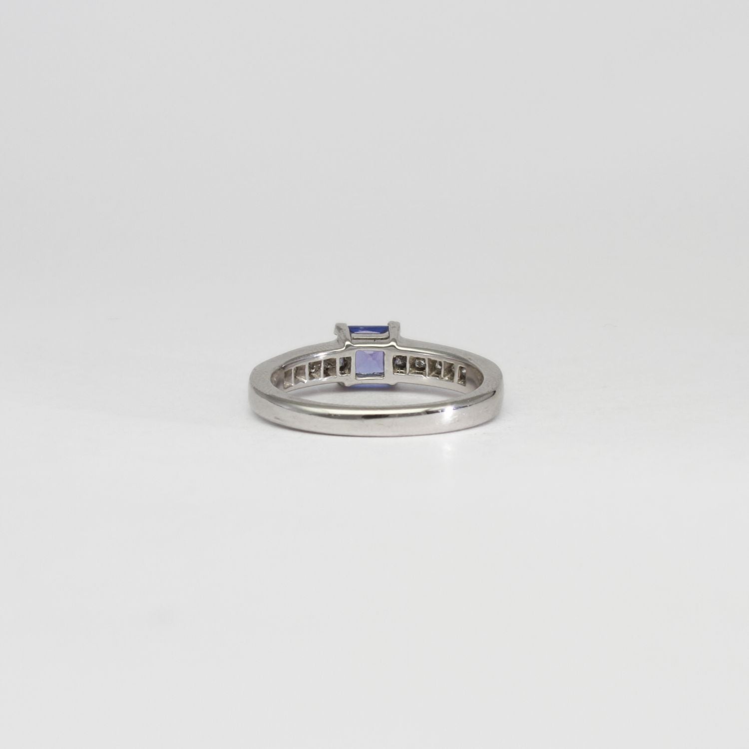 18ct white gold ring with tanzanite and diamonds by Duncan Eves
