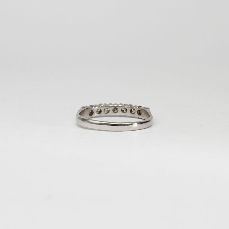 18ct white gold ring with 7 diamonds by Duncan Eves
