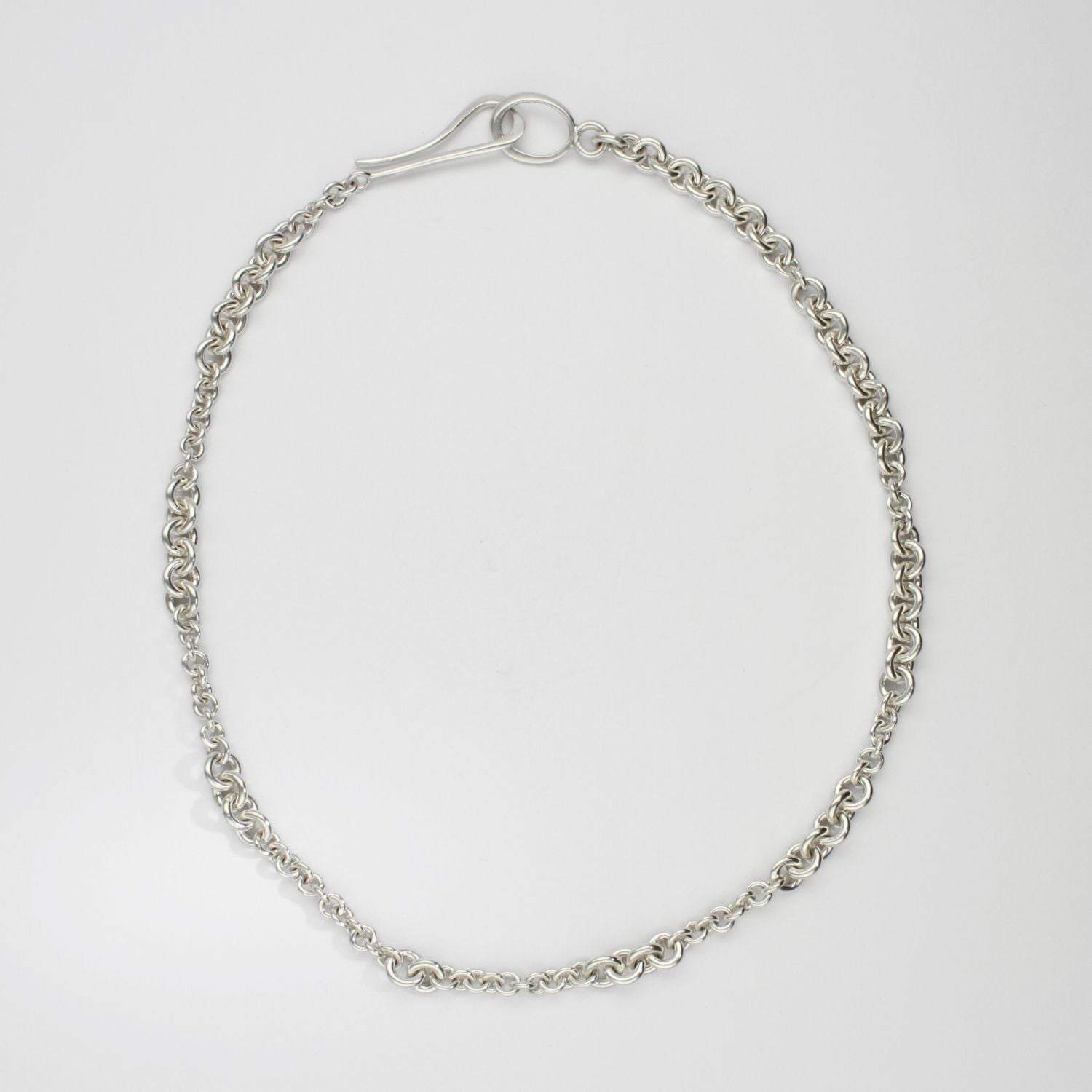 Turgor clasp medium-weight silver chain by Emily Thatcher