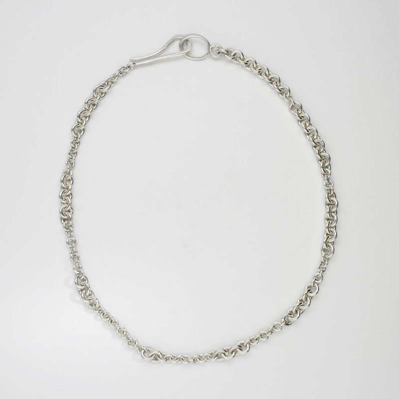Turgor clasp medium-weight silver chain by Emily Thatcher