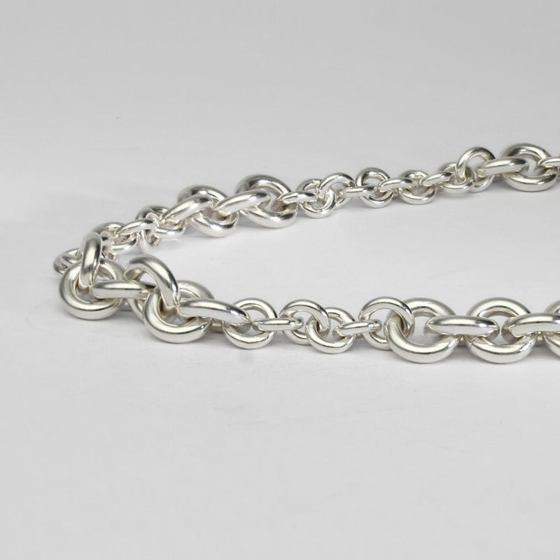 Turgor clasp medium-weight silver chain by Emily Thatcher