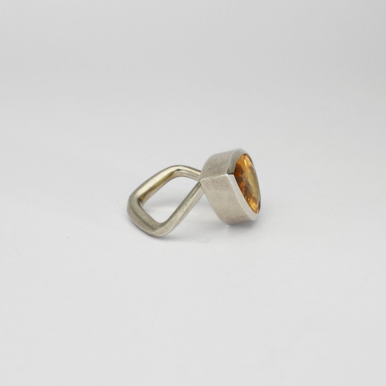 Golden beryl faceted silver ring by Emily Thatcher