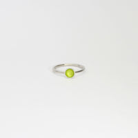 Yellow enamel silver disc ring by Kokkino