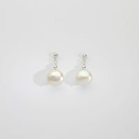White pearl coin & silver bead stud earrings by Natalie Vardey
