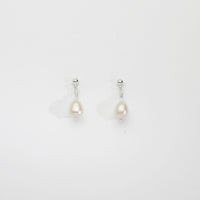 Lustre rice pearls & Swarovski crystal silver stud earrings by Natalie Vardey