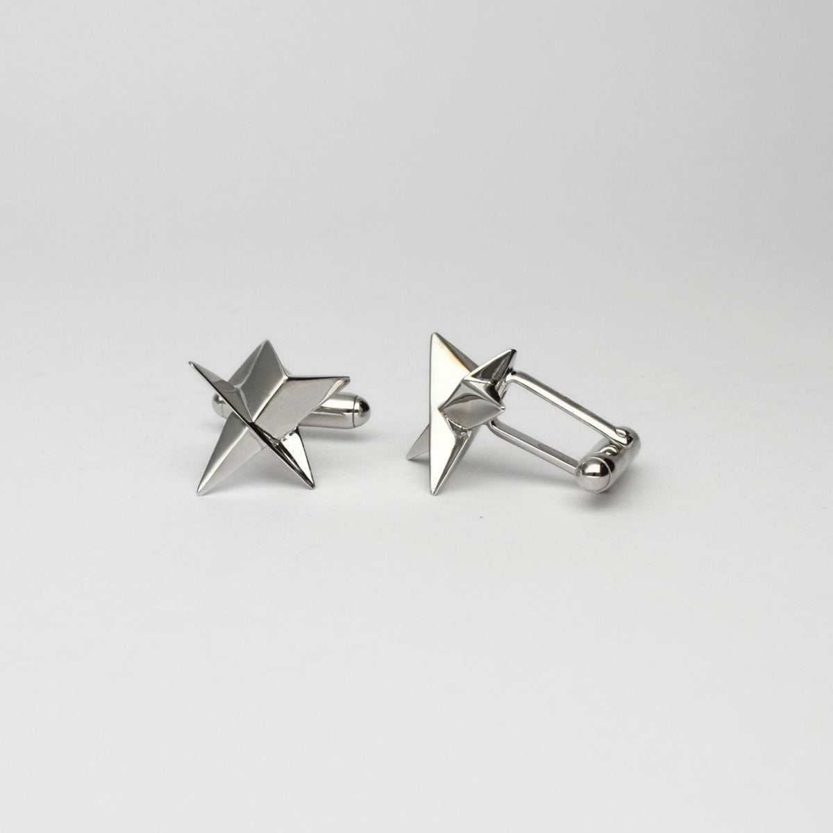 Silver star cufflinks by Yuki Mitsuyasu