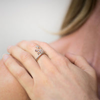 Model wearing the Bubbles small ring, celebration-inspired design — Modrwy Arian