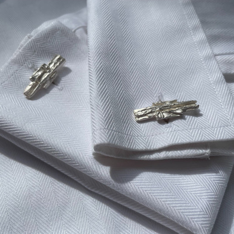 Carved: Silver cufflinks and key ring set