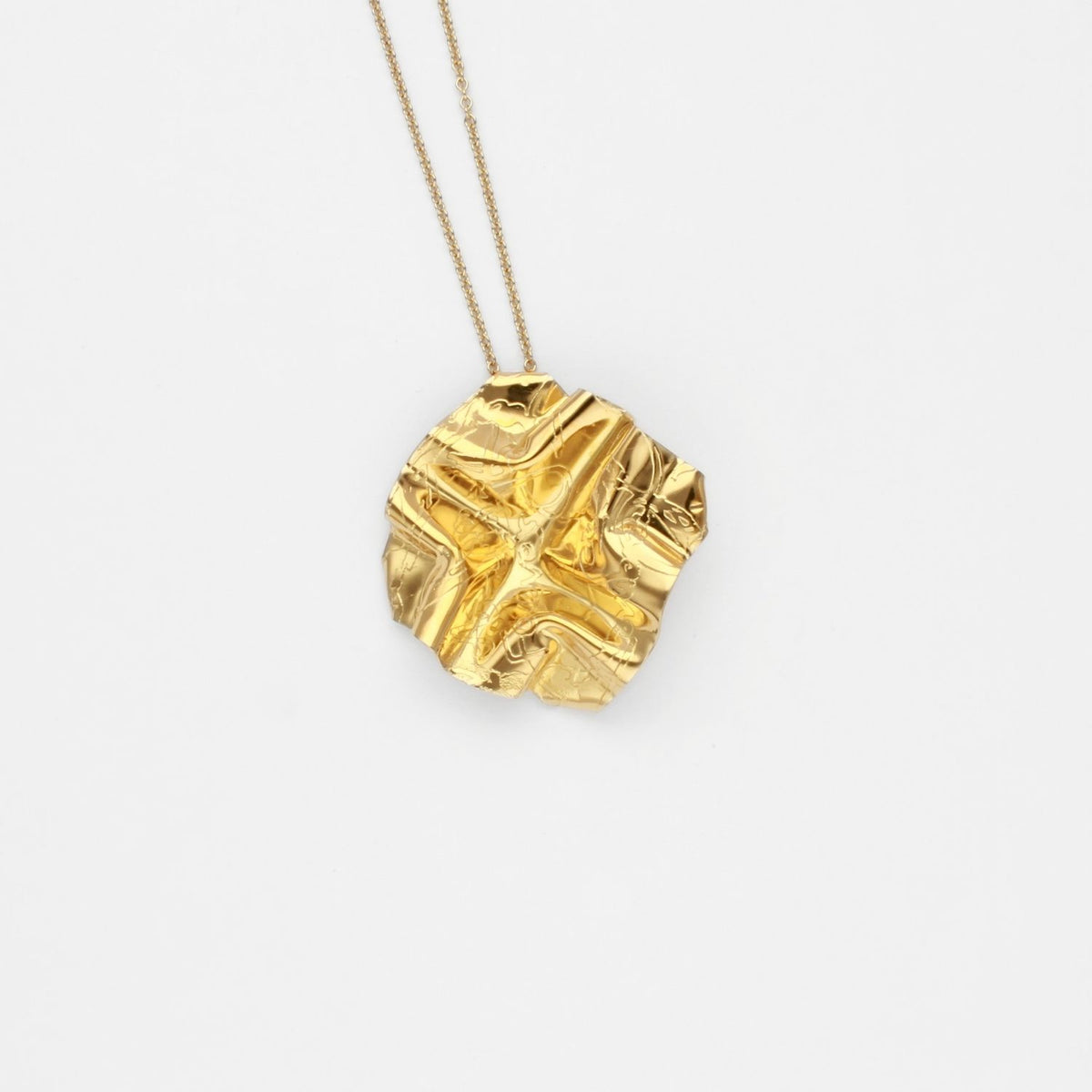 Decorative Concepts: Yellow gold medium pendant