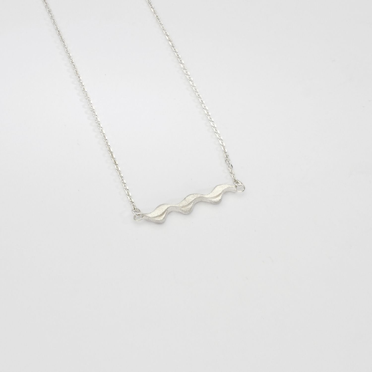 *New* Glissando: Small bar pendant