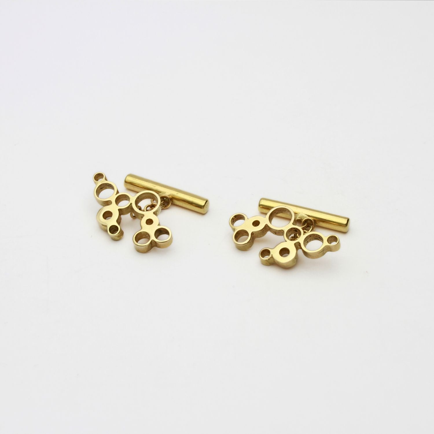 Golden Bubbles cufflinks, 18ct gold — clustered circles inspired by rising champagne bubbles — Botymau Coesau Aur
