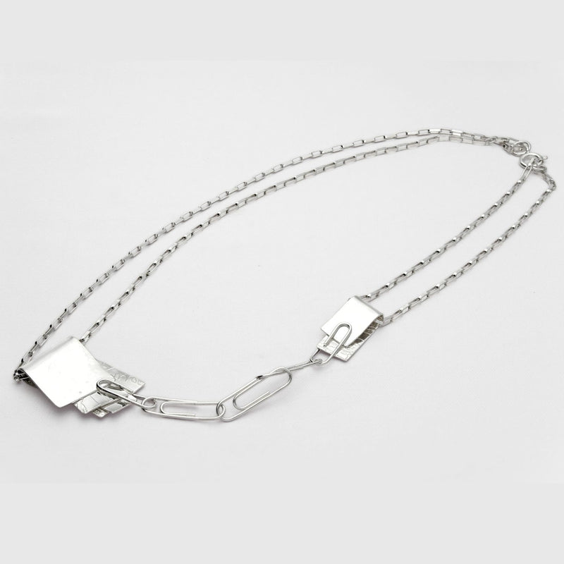 Memo: Silver Necklace