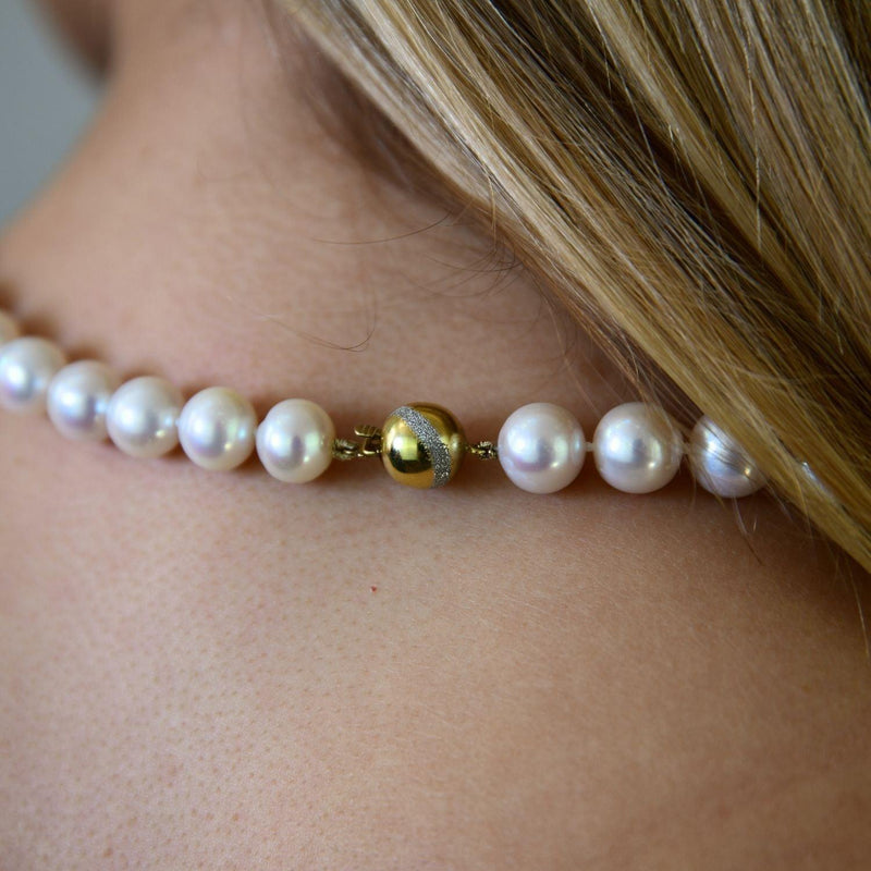 One-of-a-kind: White Round Pearl Necklace - Mari Thomas Jewellery